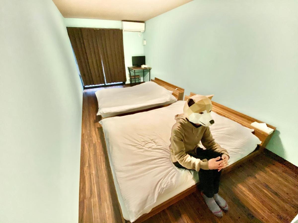 Root2 Coffee & Hostel Киото Екстериор снимка